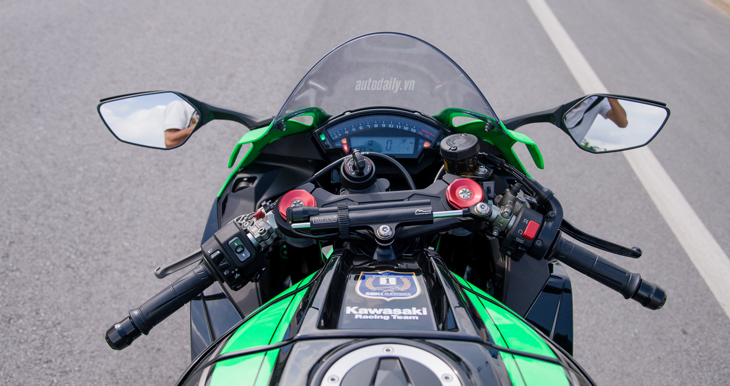 Chi tiết siêu môtô Kawasaki Ninja ZX-10R 2016 đầu tiên tại